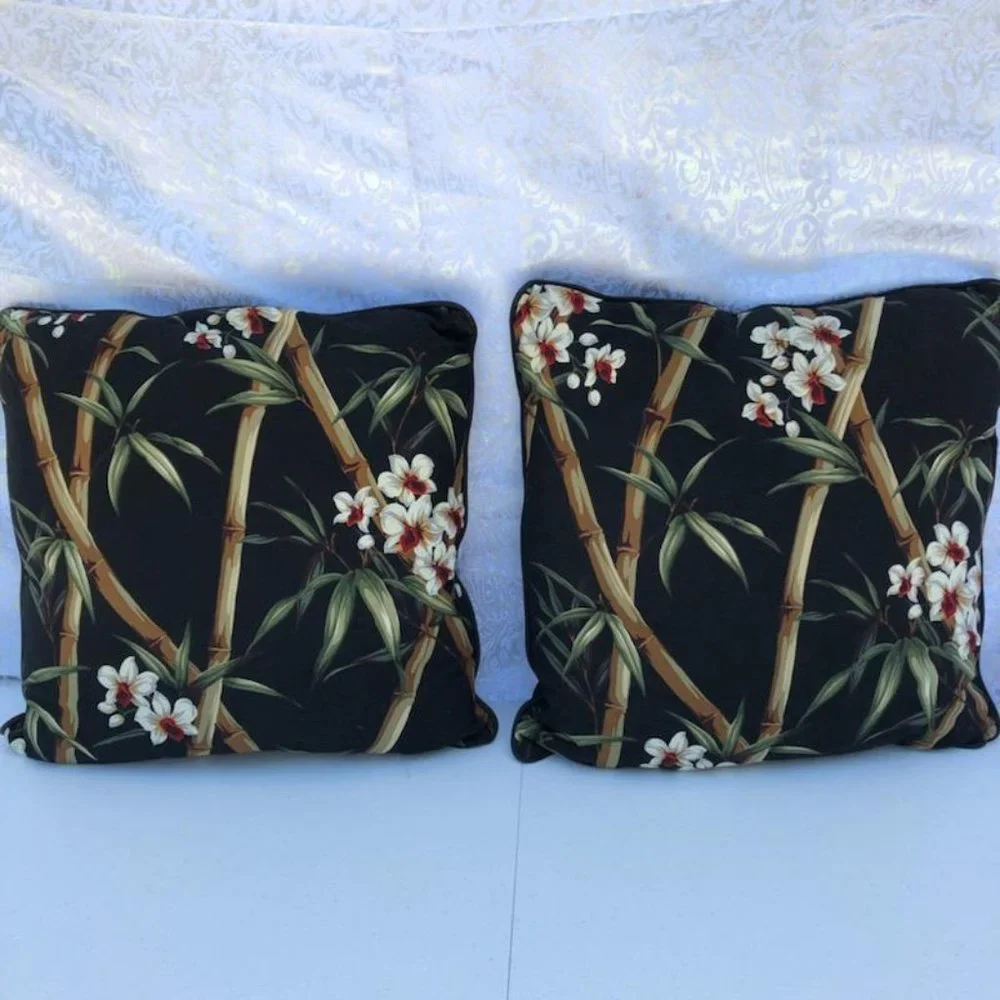 Set of 2 Bamboo Design Accent Pillows